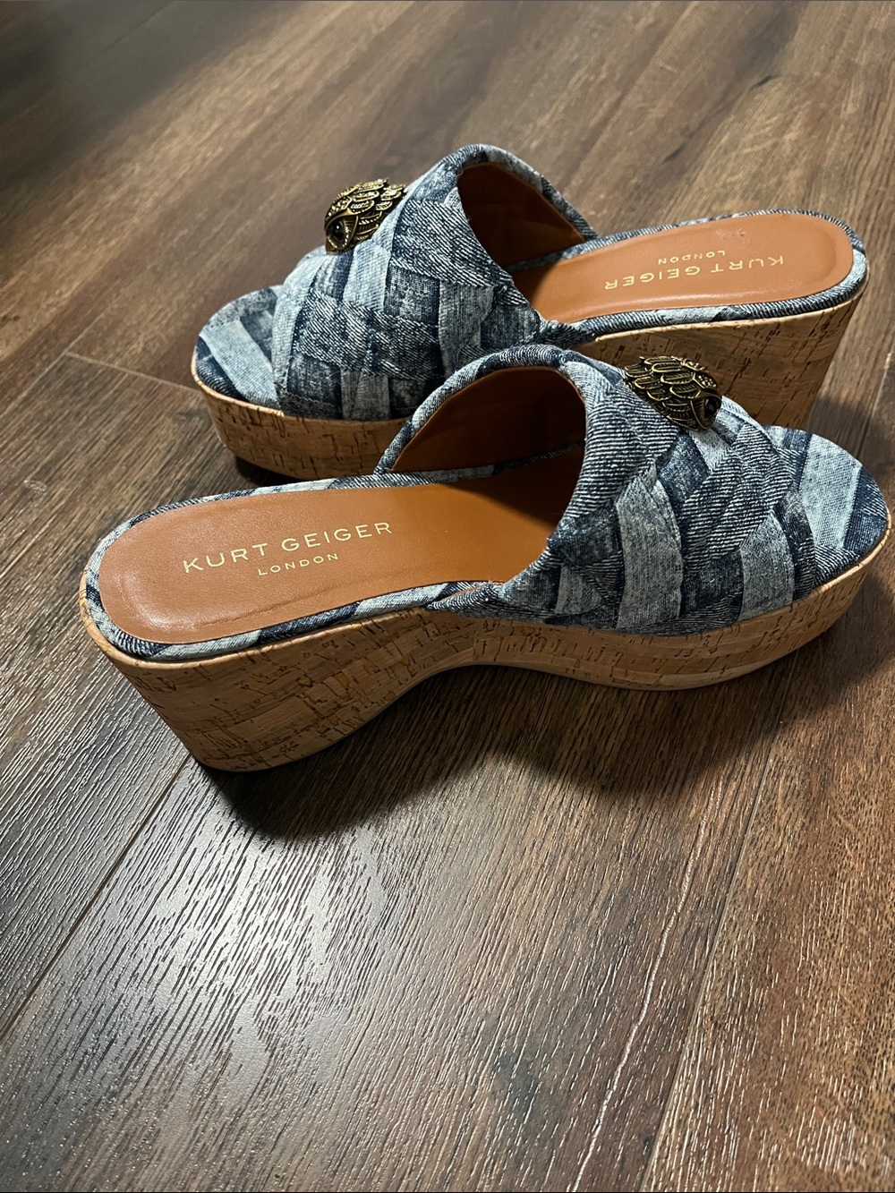 Kurt Geiger Denim Woven Cork Slide Wedges with Gold Emblem - Picture 10 of 10